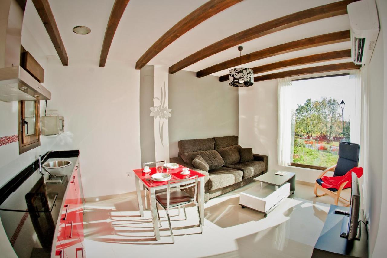 Apartamentos El Roble Valverde de la Vera Extérieur photo