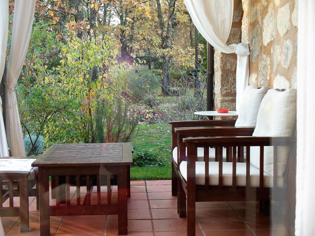 Apartamentos El Roble Valverde de la Vera Extérieur photo