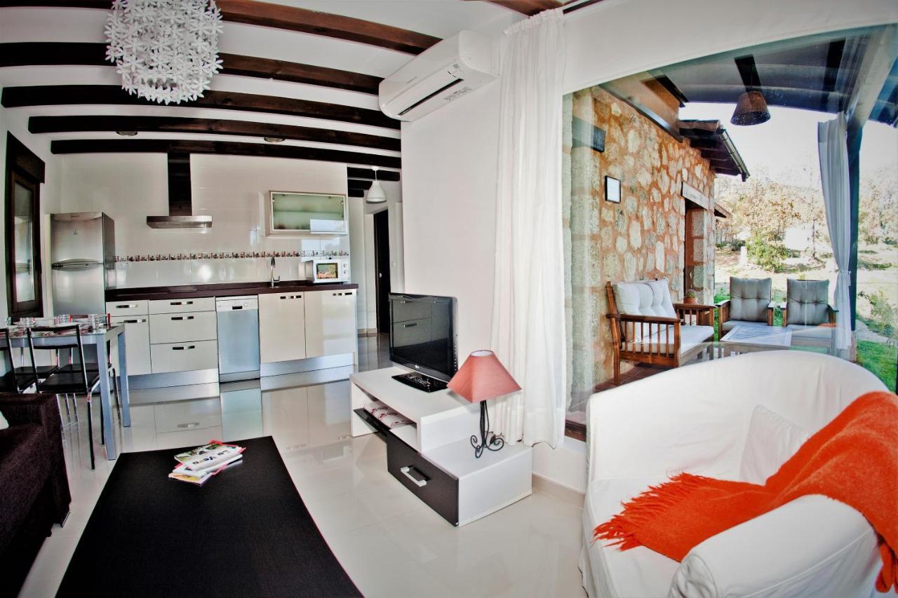 Apartamentos El Roble Valverde de la Vera Extérieur photo