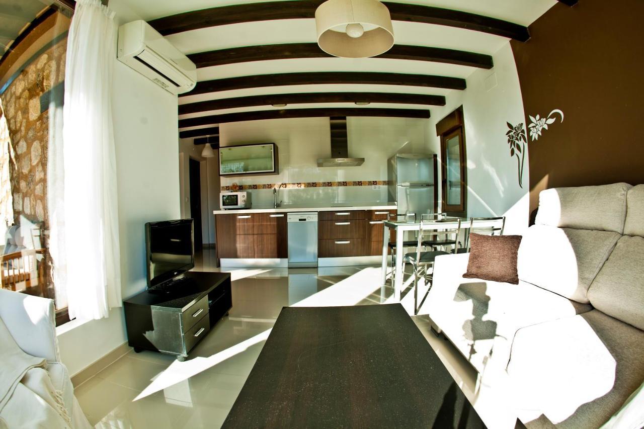 Apartamentos El Roble Valverde de la Vera Extérieur photo